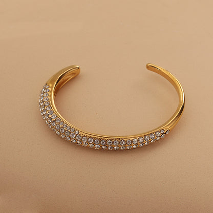 Arco Pavé
