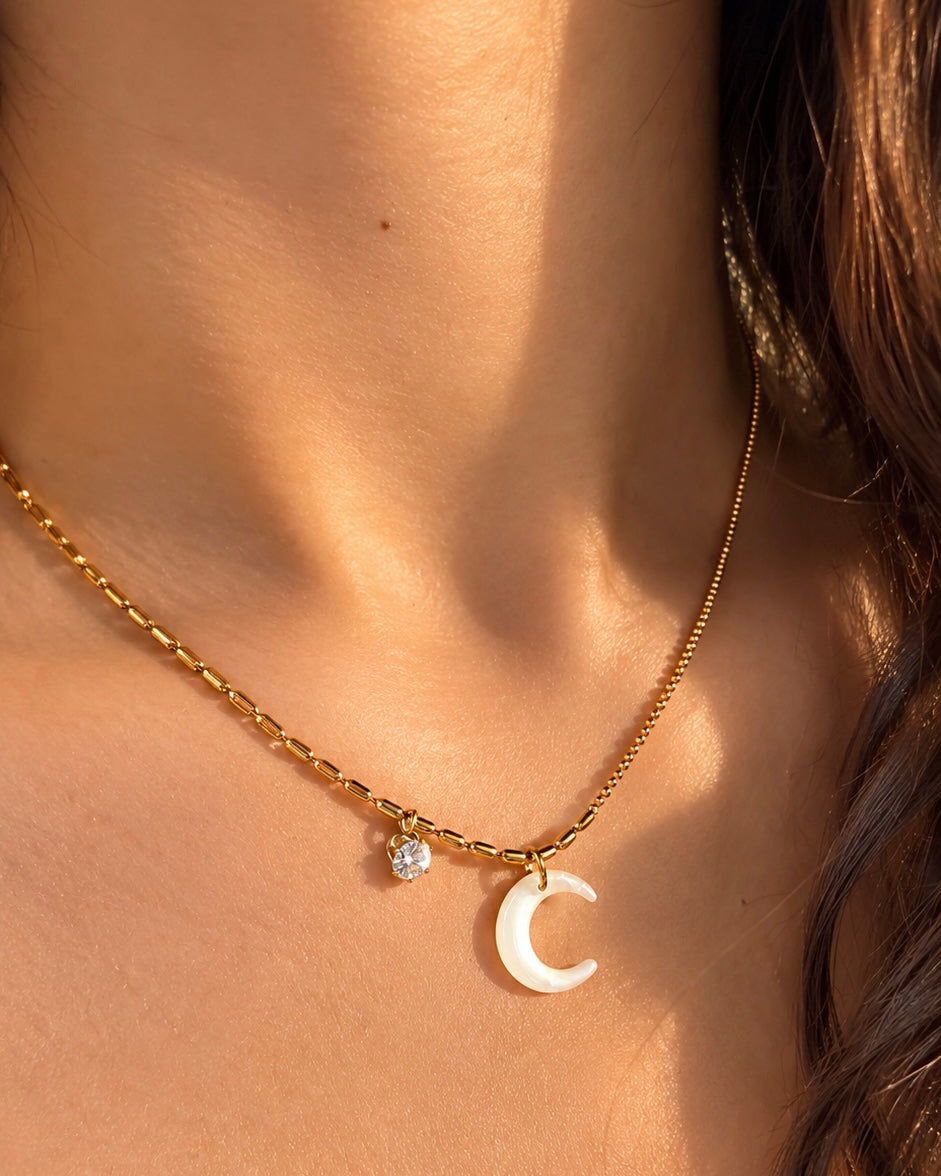 Collar Luna Madre